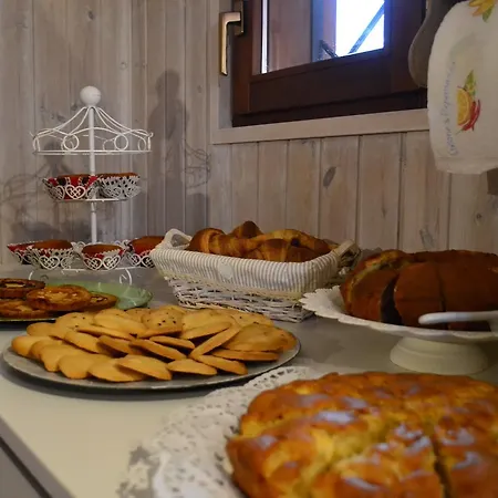 Bed & Breakfast Foresteria Simona Colico