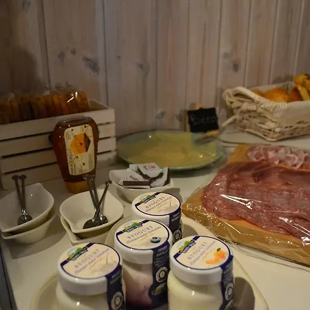 Nocleg ze śniadaniem Foresteria Simona